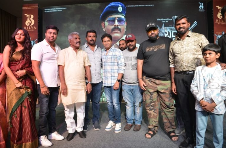 Bands saheb movie teaser released. “ಬಂಡೆ ಸಾಹೇಬ್” ಚಿತ್ರದ ಟೀಸರ್ ಬಿಡುಗಡೆಗೆ ಸಾಕ್ಷಿಯಾದರು ರಾಜುಗೌಡ ಹಾಗೂ ಶರಣ್ ಮತ್ತು ತರುಣ್.