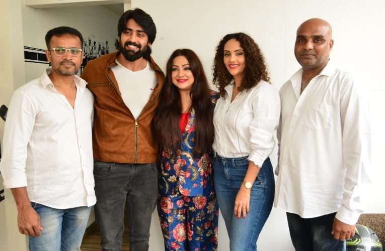 Kamaro2 Movie Release on August 1st. ಟ್ರೇಲರ್ ನಲ್ಲೇ ಕುತೂಹಲ ಮೂಡಿಸಿರುವ ಪ್ಯಾರಾ ನಾರ್ಮಲ್ ಹಾಗೂ ಹಾರಾರ್ ಜಾನಾರ್ ನ ಚಿತ್ರ “ಕಮರೊ2” ಆಗಸ್ಟ್ 1 ರಂದು ತೆರೆಗೆ .