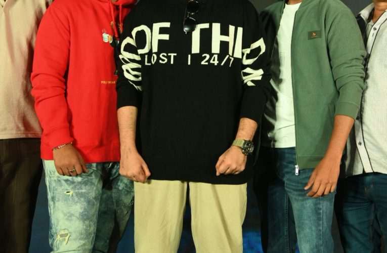 ವಿರಾಟ್ ಈಗ (Hercules) ಹರ್ಕ್ಯುಲಸ್.