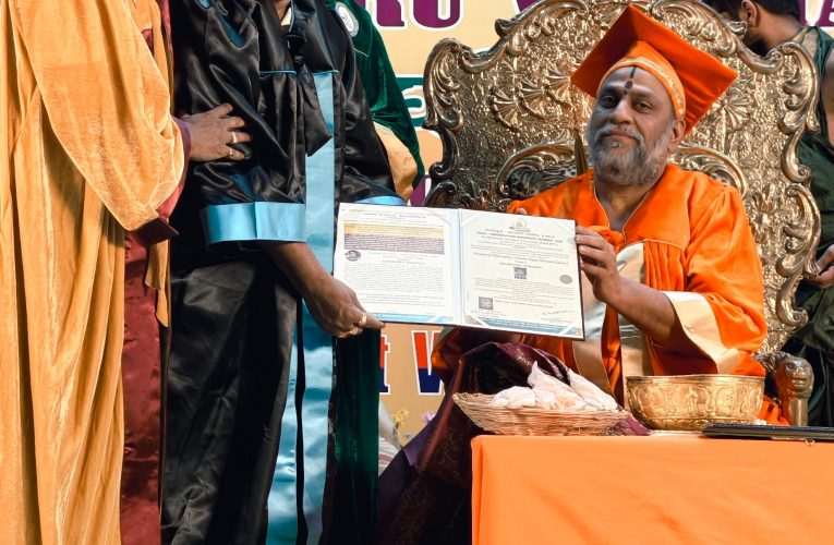 ಪ್ರಚಾರಕರ್ತ ಸುಧೀಂದ್ರ ವೆಂಕಟೇಶ್‍ಗೆ ಅಮೇರಿಕಾ ವಿಶ್ವವಿದ್ಯಾಲಯದಿಂದ ಗೌರವ ಡಾಕ್ಟರೇಟ್‍