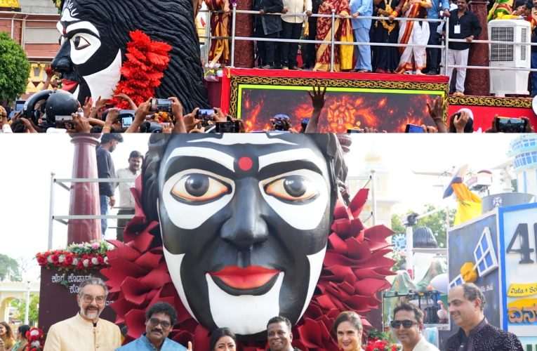 ಐತಿಹಾಸಿಕ ಸಾಧನೆ ಗೈದ “ಕೊರಗಜ್ಜ”ಚಿತ್ರ:ಮೈಸೂರು ದಸರಾ ಸವಾರಿ ಯಲ್ಲಿ ಸಾಗಿ “ಕೊರಗಜ್ಜ” ಚಿತ್ರದ ಟ್ರೈಲರ್ ಲಾಂಚ್
